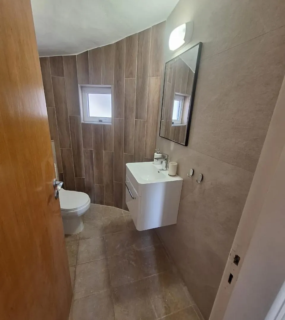 Villa Suncity Boutique Beachfront أيا نابا
