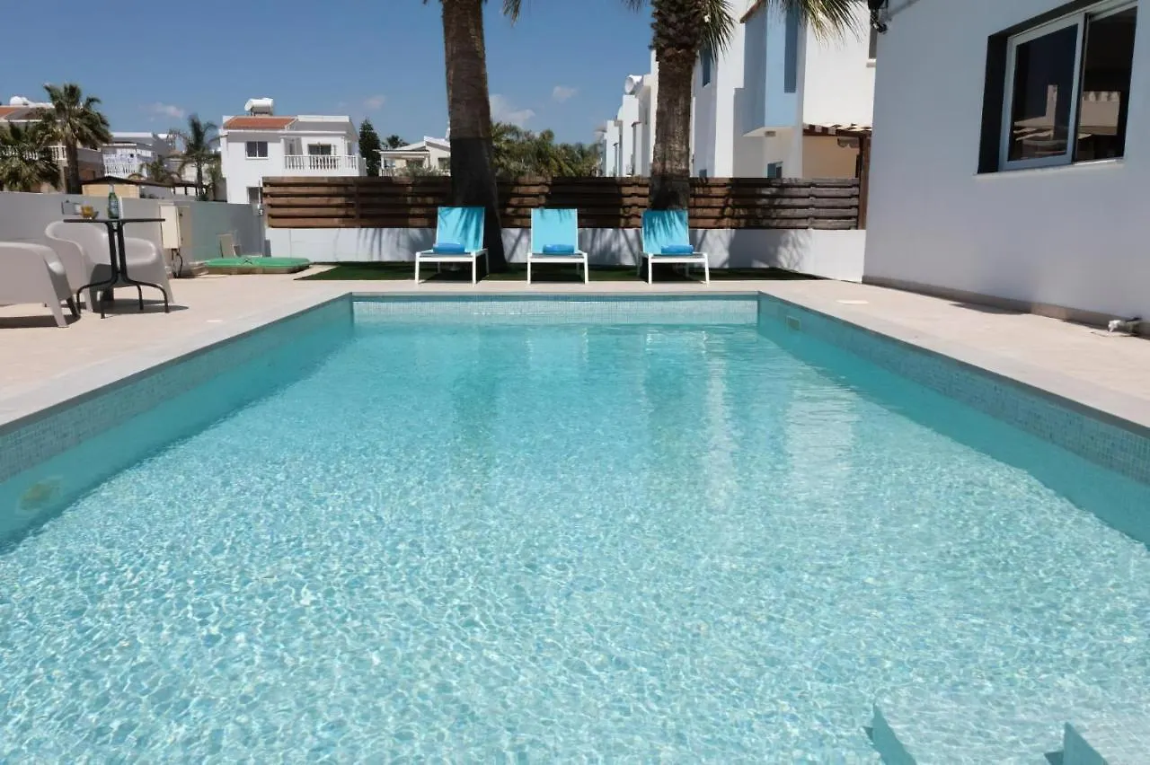 Villa Suncity Boutique Beachfront Ayia Napa